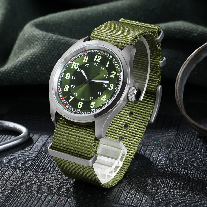 Militado ML08 Field Watch VH31 - Plastic Dome Clear incelemesi ve fiyatı